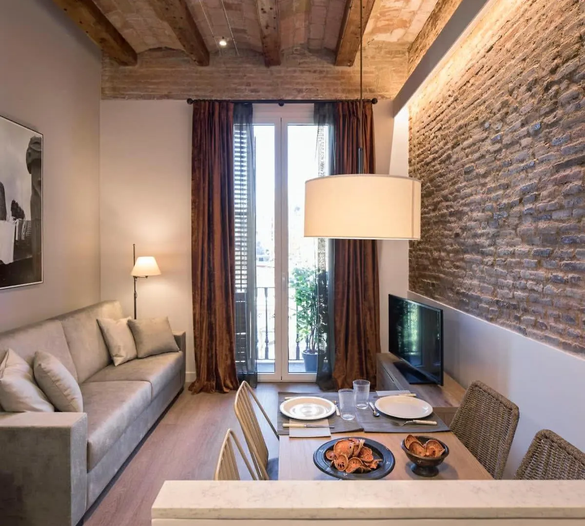 Pau Claris - Design Apt Next To Paseo De Gracia Barcelona Apartman